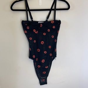 BRAND NEW princess polly mesh floral print bodysuit